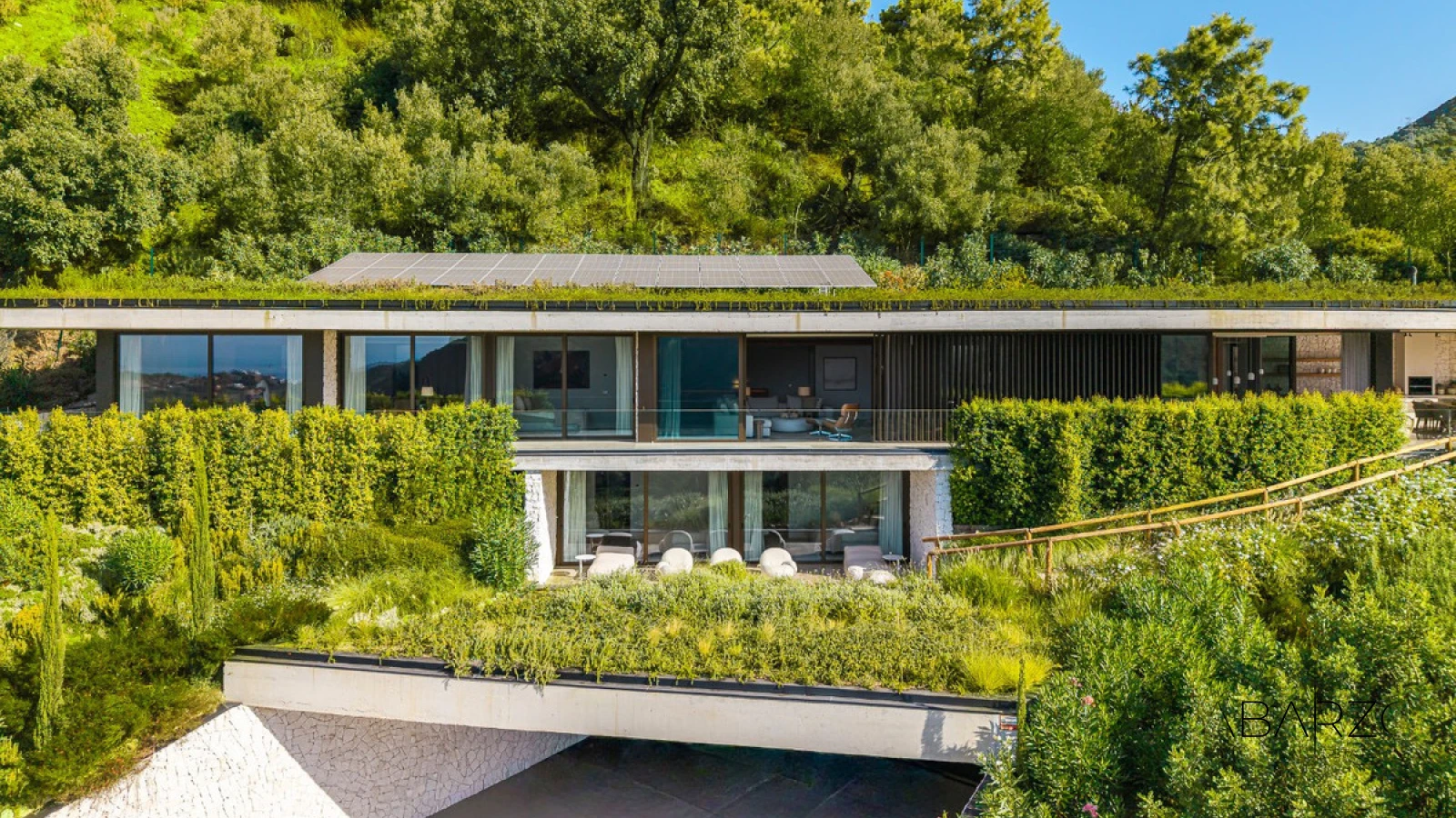 Contemporary hillside house with Mediterranean views and integrated design — interior, El Madroñal, Benahavís (48 of 49)