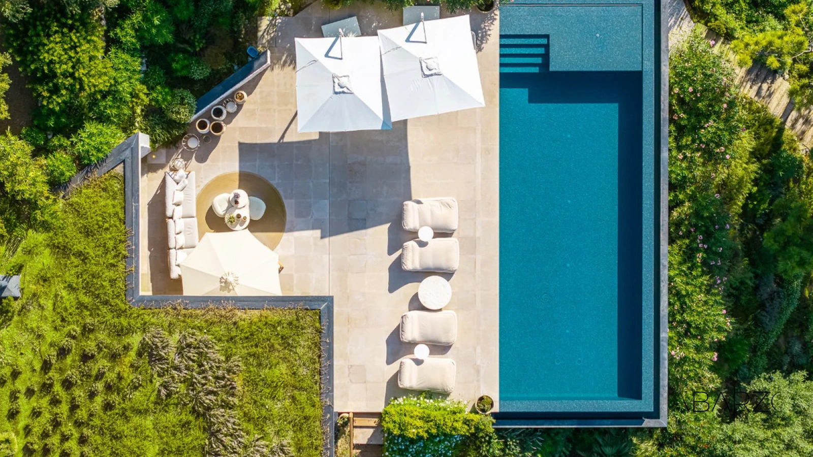 Contemporary hillside house with Mediterranean views and integrated design — interior, El Madroñal, Benahavís (46 of 49)