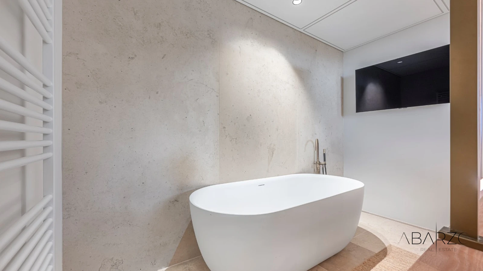 Contemporary hillside house with Mediterranean views and integrated design — interior, El Madroñal, Benahavís (26 of 49)