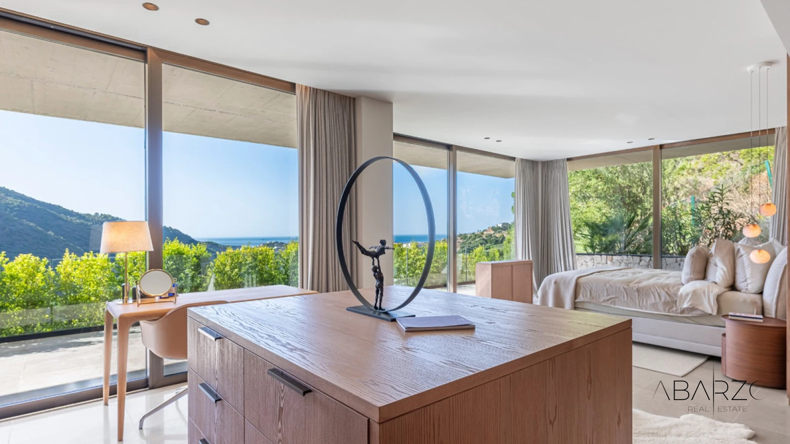 Contemporary hillside house with Mediterranean views and integrated design — interior, El Madroñal, Benahavís (18 of 49)