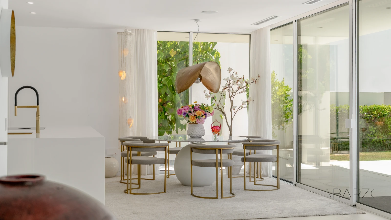 Magnificent Villa in Costa del Sol with Modern Design and Sea Proximity — interior, Cortijo Blanco, San Pedro de Alcántara (28 of 36)