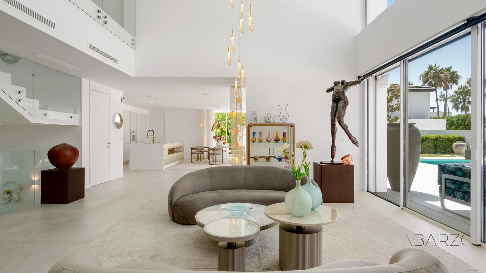 Magnificent Villa in Costa del Sol with Modern Design and Sea Proximity — interior, Cortijo Blanco, San Pedro de Alcántara (10 of 36)