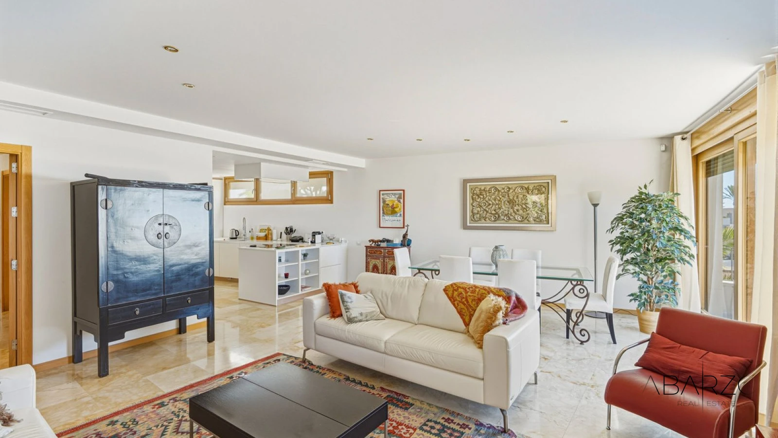 Ground floor apartment in Lomas de Los Monteros with terrace and pool access — interior, Marbella East, Marbella (4 of 19)