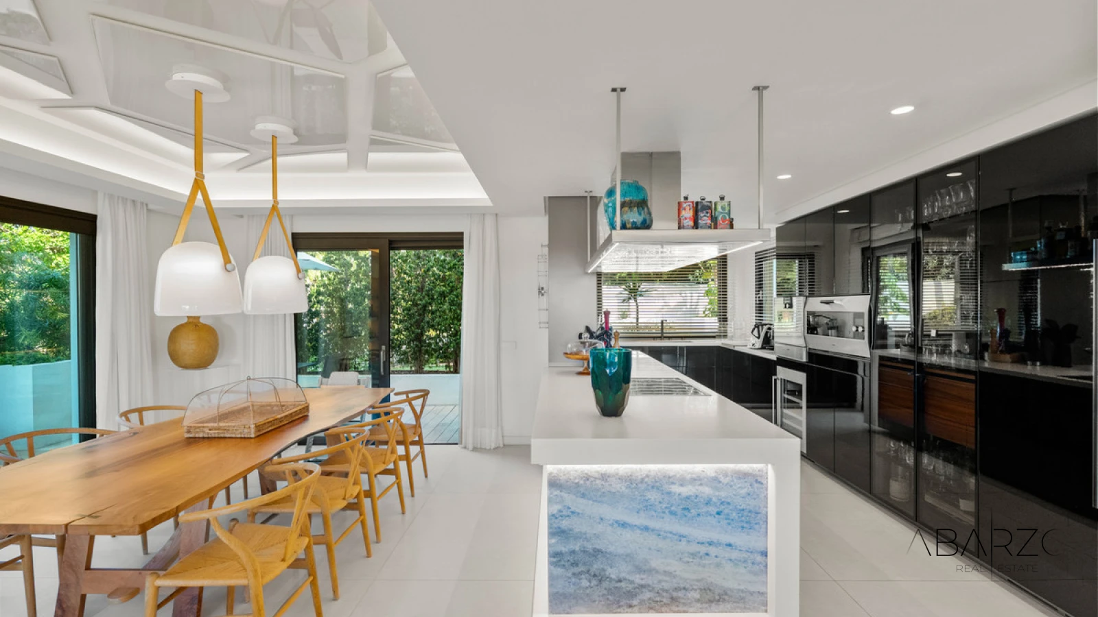 Luxury Semi-Detached Villa with Sea Views in Las Lomas de Magna Marbella — interior, Golden Mile, Marbella (10 of 49)