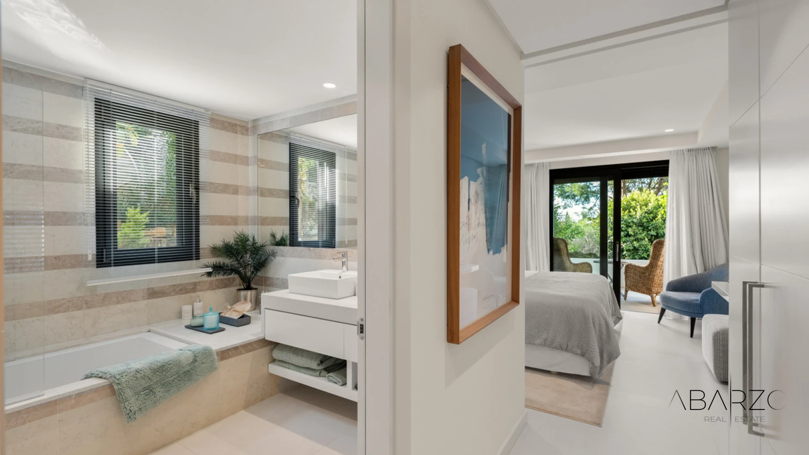 Luxury Semi-Detached Villa with Sea Views in Las Lomas de Magna Marbella — interior, Golden Mile, Marbella (23 of 49)