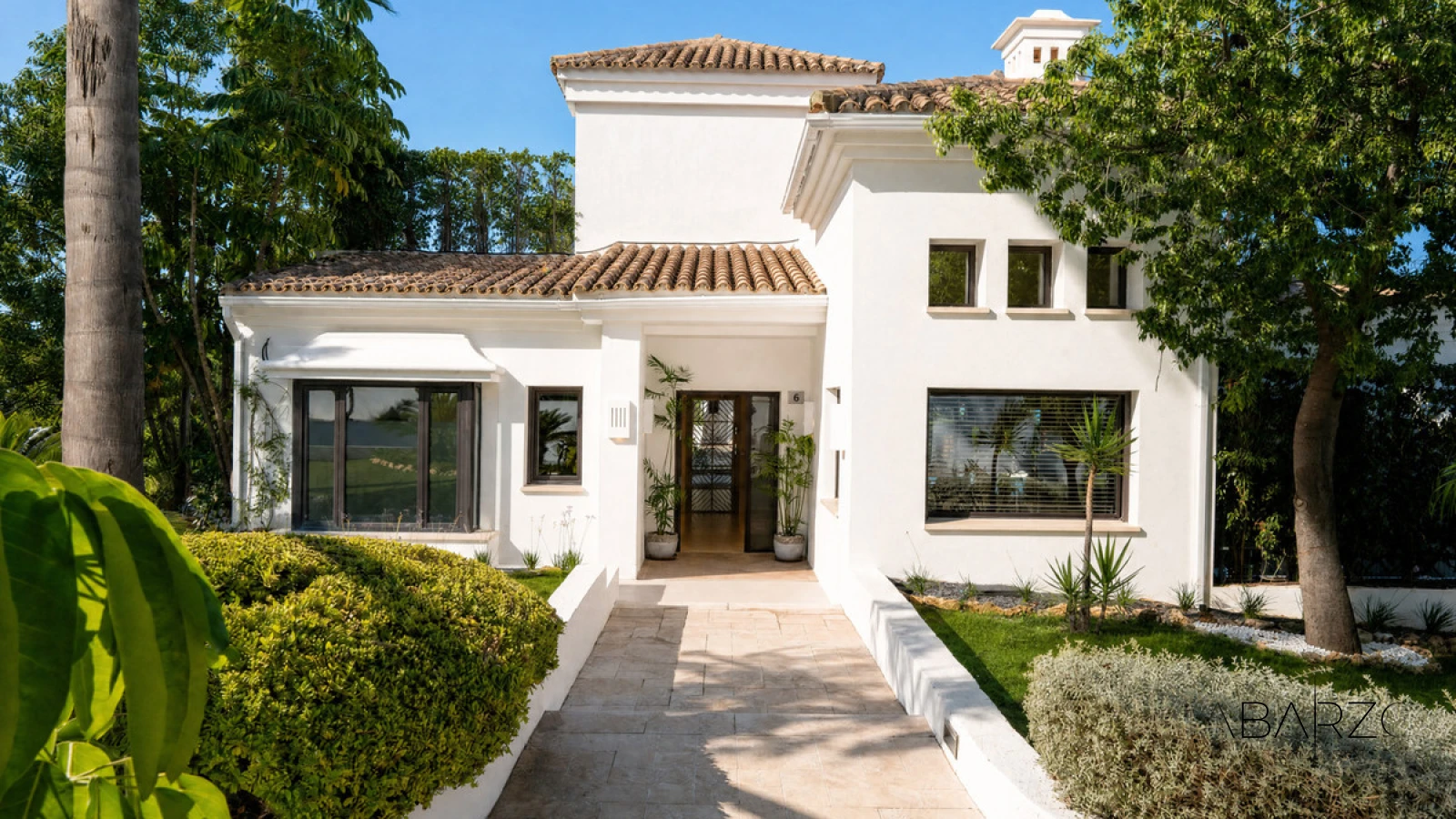 Luxury Semi-Detached Villa with Sea Views in Las Lomas de Magna Marbella — interior, Golden Mile, Marbella (43 of 49)