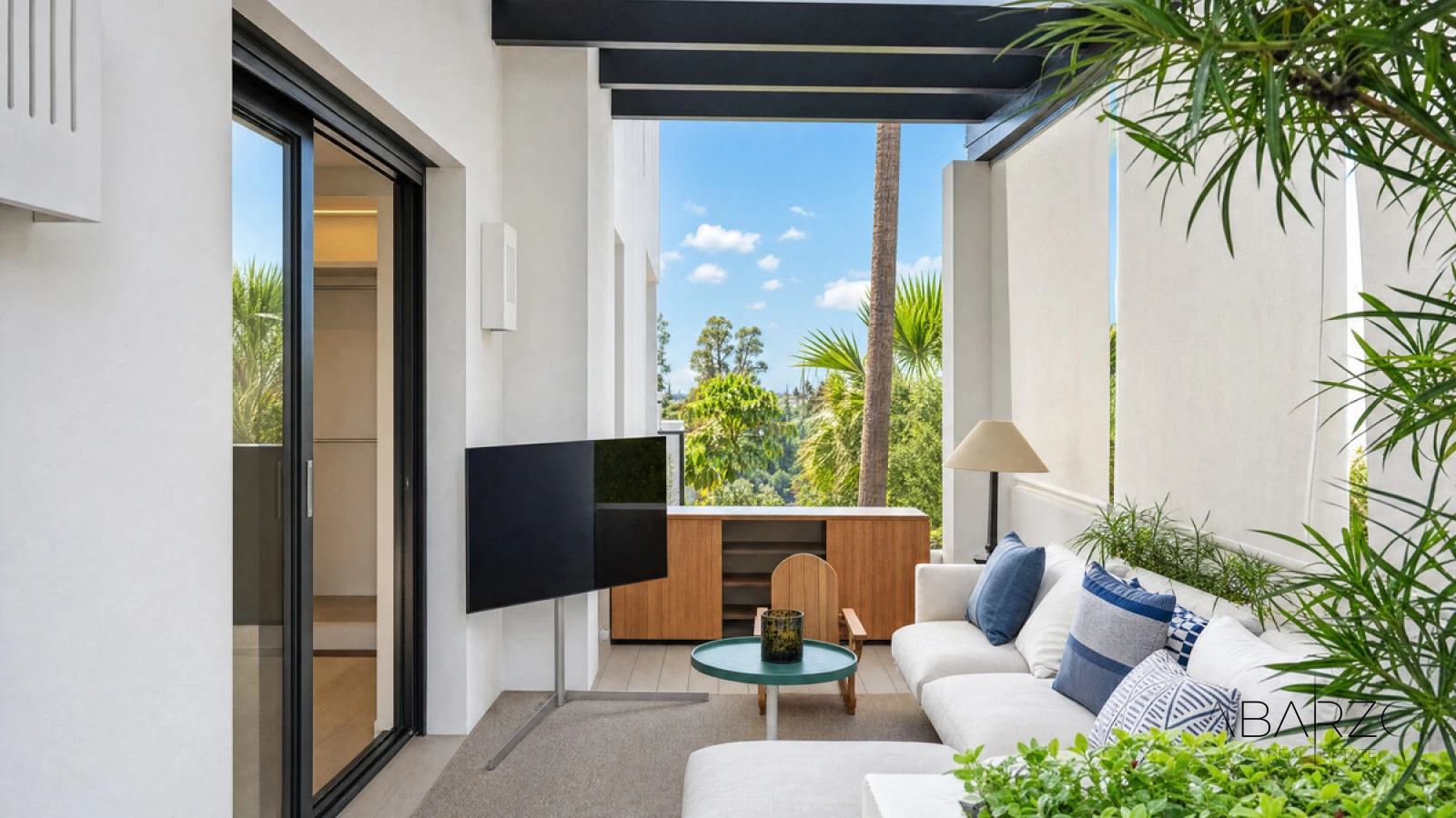 Luxury Semi-Detached Villa with Sea Views in Las Lomas de Magna Marbella — interior, Golden Mile, Marbella (30 of 49)