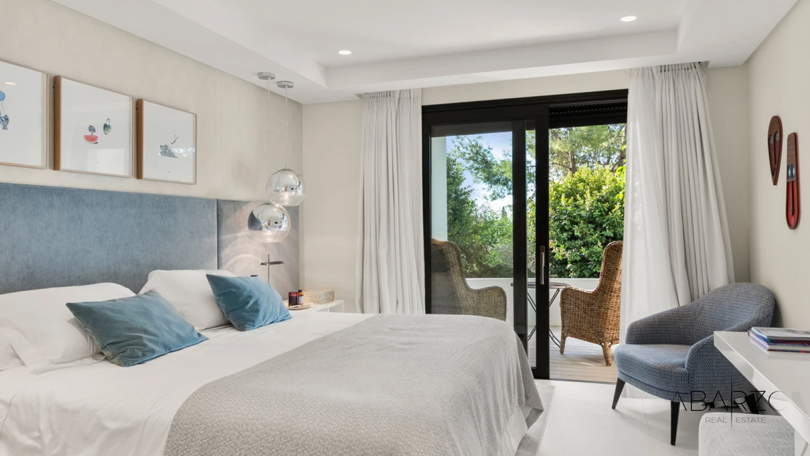 Luxury Semi-Detached Villa with Sea Views in Las Lomas de Magna Marbella — interior, Golden Mile, Marbella (14 of 49)