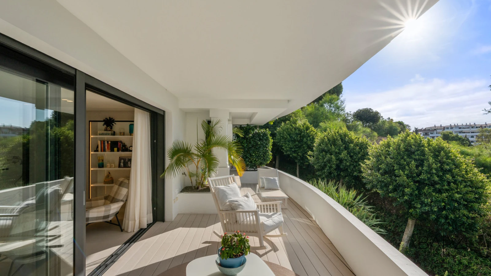 Luxury Semi-Detached Villa with Sea Views in Las Lomas de Magna Marbella — interior, Golden Mile, Marbella (34 of 49)