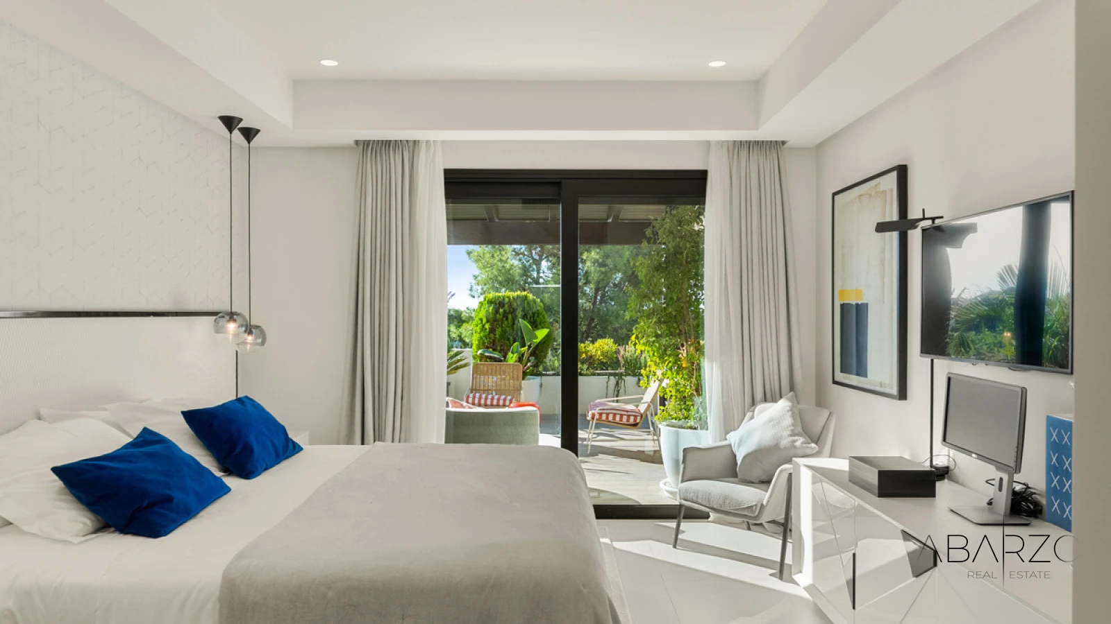 Luxury Semi-Detached Villa with Sea Views in Las Lomas de Magna Marbella — interior, Golden Mile, Marbella (7 of 49)