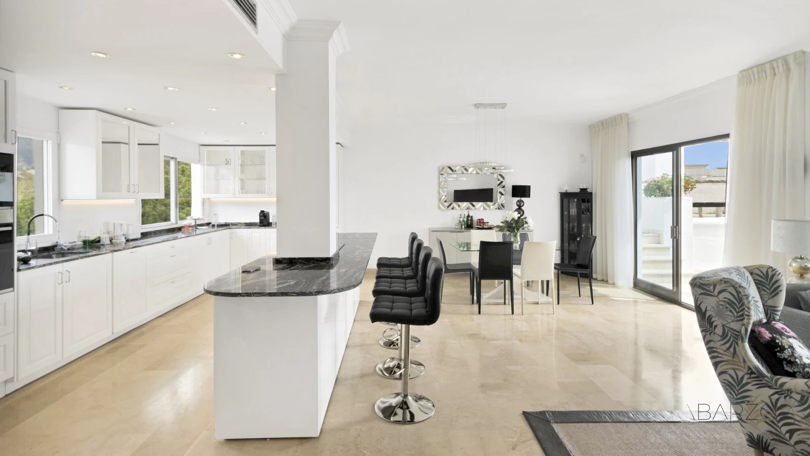 One of a kind First Line Beach Penthouse Golden Mile, Panoramic Sea and Concha Views — interior, Golden Mile, Marbella (22 of 46)