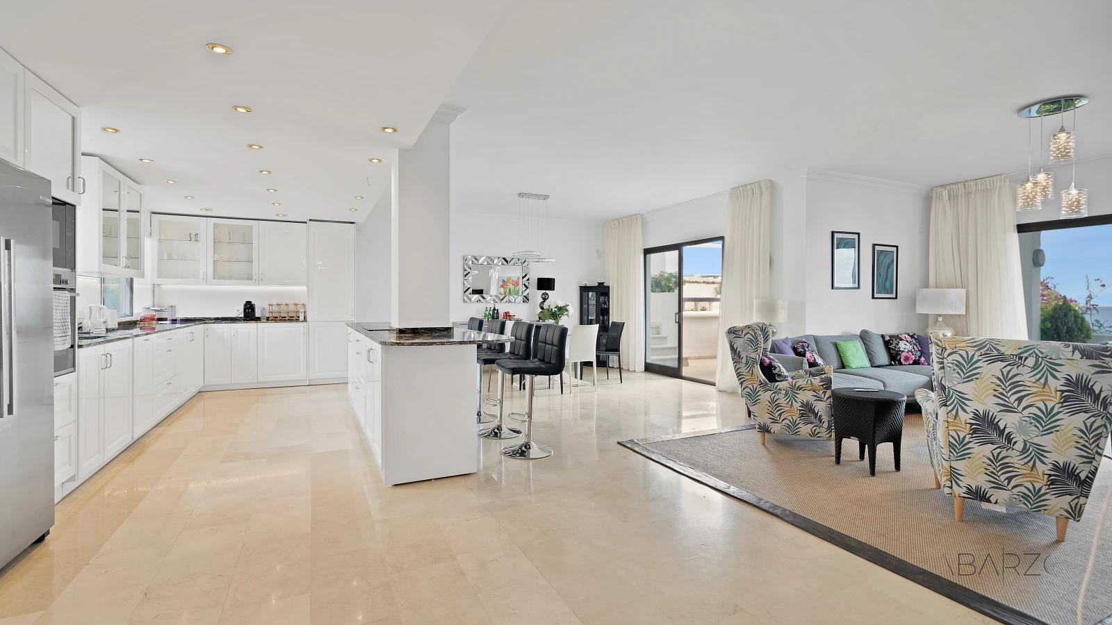 One of a kind First Line Beach Penthouse Golden Mile, Panoramic Sea and Concha Views — interior, Golden Mile, Marbella (43 of 46)