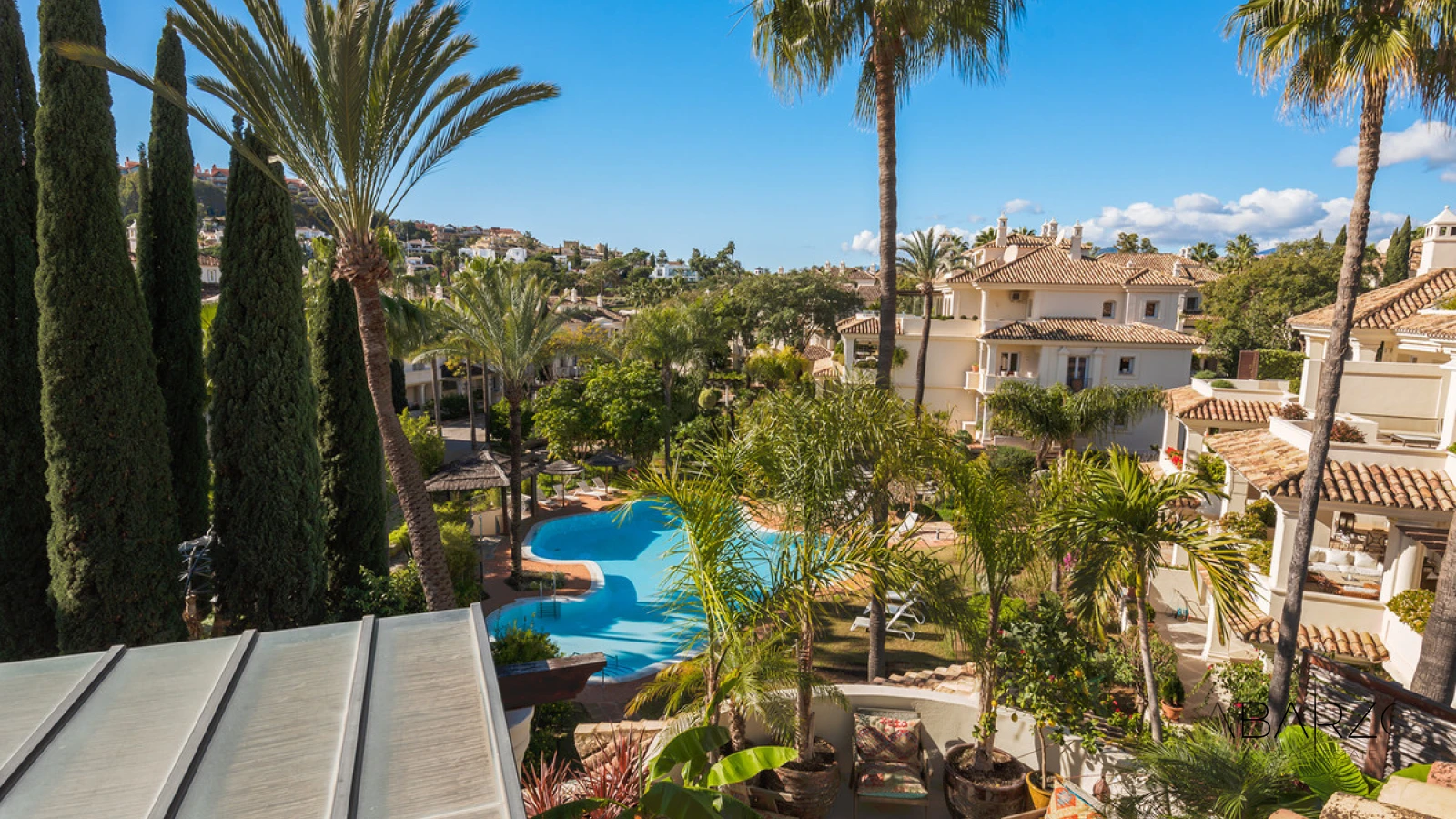 Exceptional Southwest-Facing Duplex Penthouse in Nueva Andalucía with Panoramic Garden Views — interior, Nueva Andalucía, Marbella (41 of 45)