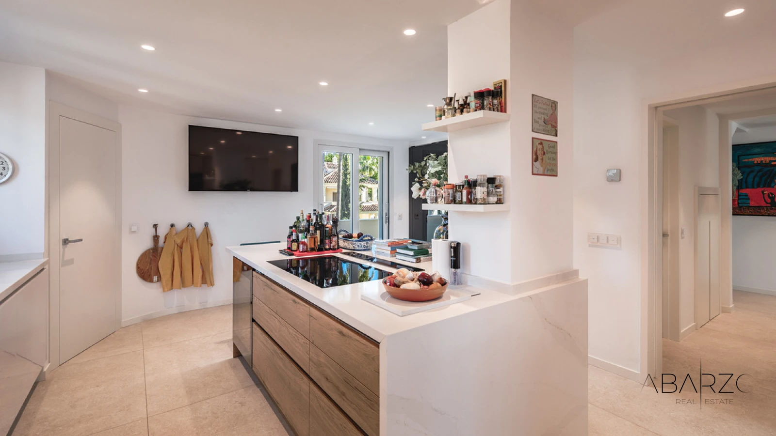 Exceptional Southwest-Facing Duplex Penthouse in Nueva Andalucía with Panoramic Garden Views — interior, Nueva Andalucía, Marbella (13 of 45)