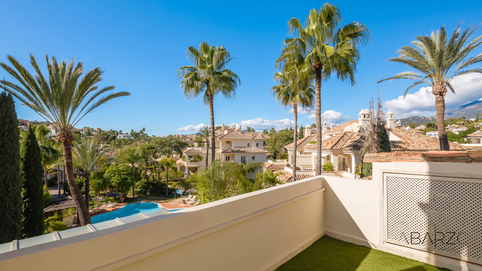 Exceptional Southwest-Facing Duplex Penthouse in Nueva Andalucía with Panoramic Garden Views — interior, Nueva Andalucía, Marbella (37 of 45)