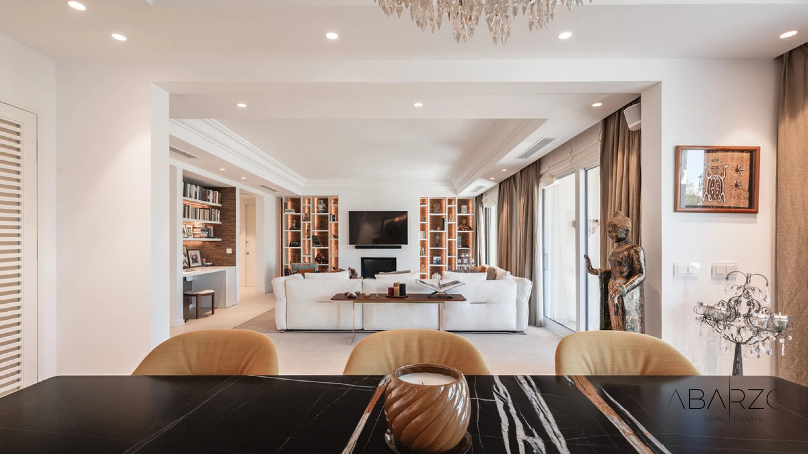 Exceptional Southwest-Facing Duplex Penthouse in Nueva Andalucía with Panoramic Garden Views — interior, Nueva Andalucía, Marbella (11 of 45)