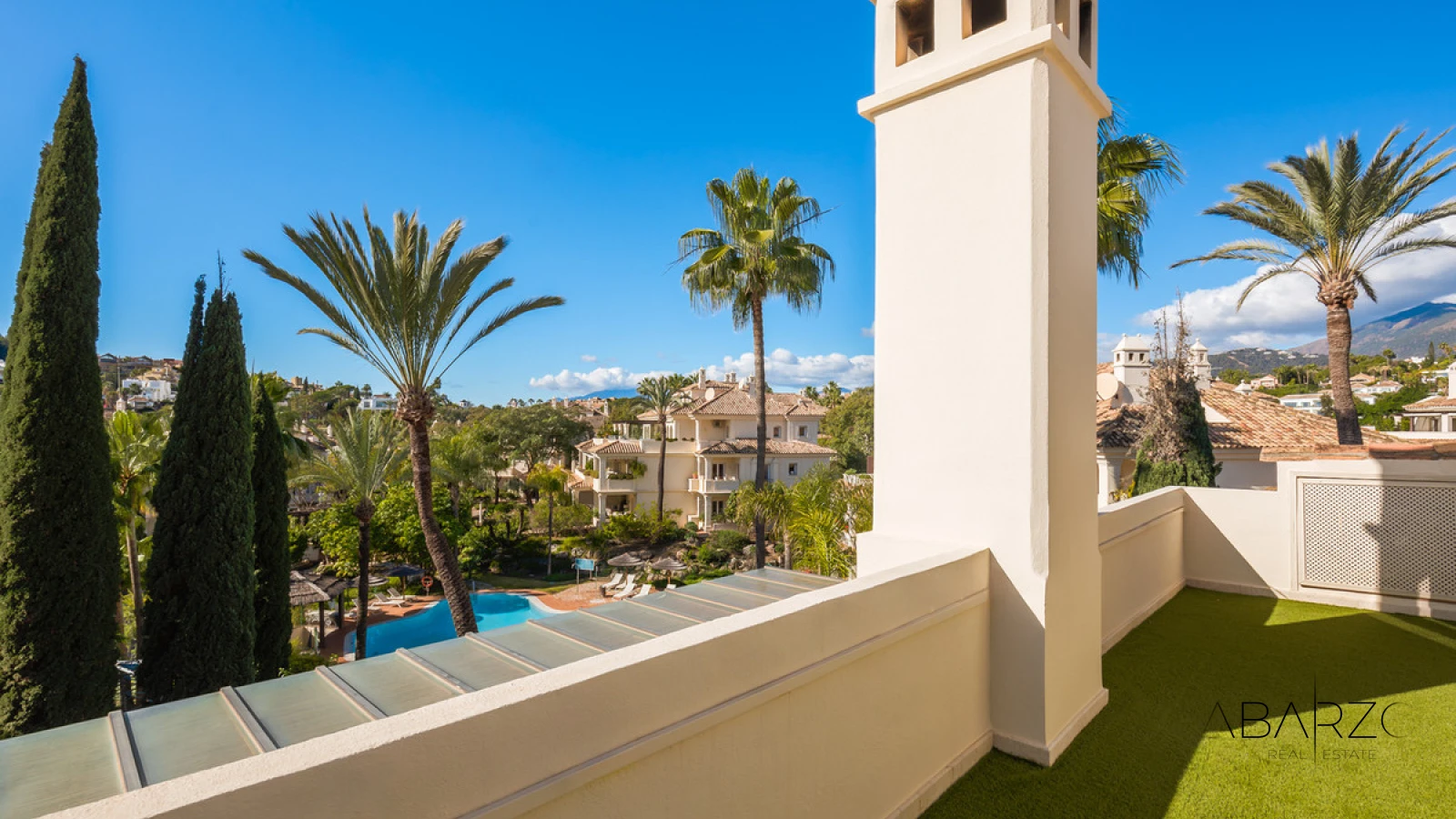Exceptional Southwest-Facing Duplex Penthouse in Nueva Andalucía with Panoramic Garden Views — interior, Nueva Andalucía, Marbella (39 of 45)