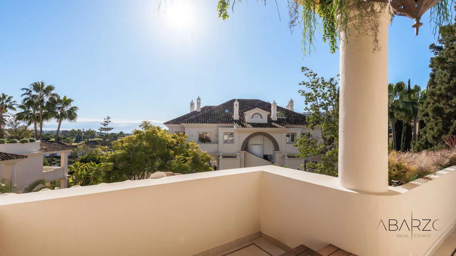 Exceptional Southwest-Facing Duplex Penthouse in Nueva Andalucía with Panoramic Garden Views — interior, Nueva Andalucía, Marbella (30 of 45)