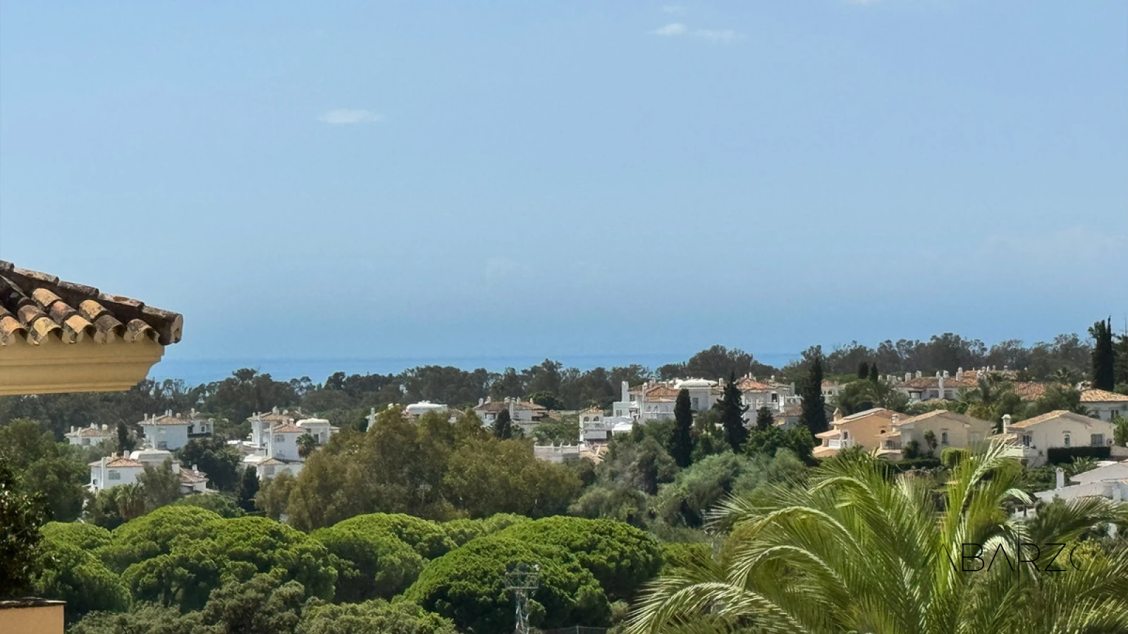 Apartment for Sale in Hacienda Elviria Marbella with Sea View and Private Garage — interior, Marbella East, Marbella (2 of 20)