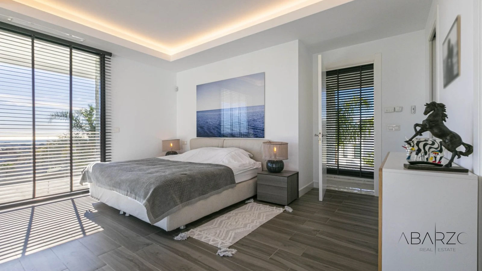 Luxury Villa in Mirador del Paraíso with Heated Pool and Panoramic Views — interior, New Golden Mile, Estepona (38 of 49)