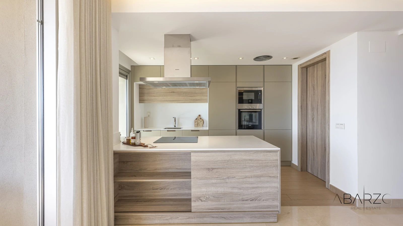 Duplex Penthouse with Panoramic Sea Views in La Reserva del Alcuzcuz — interior, La Reserva de Alcuzcuz, Benahavís (14 of 43)