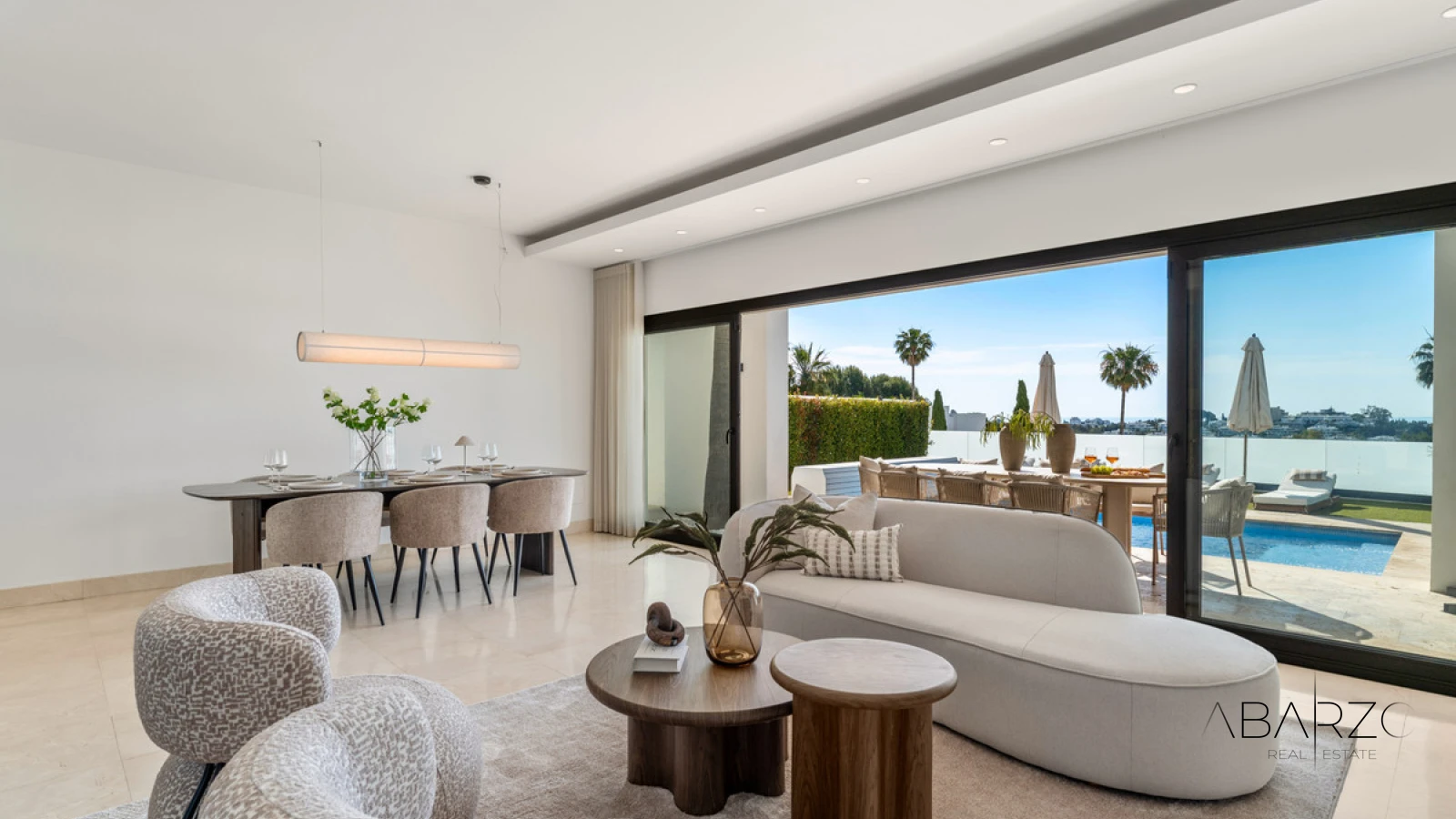 Contemporary villa for sale in Benahavís with panoramic golf and sea views — interior, La Reserva de Alcuzcuz, Benahavís (11 of 49)
