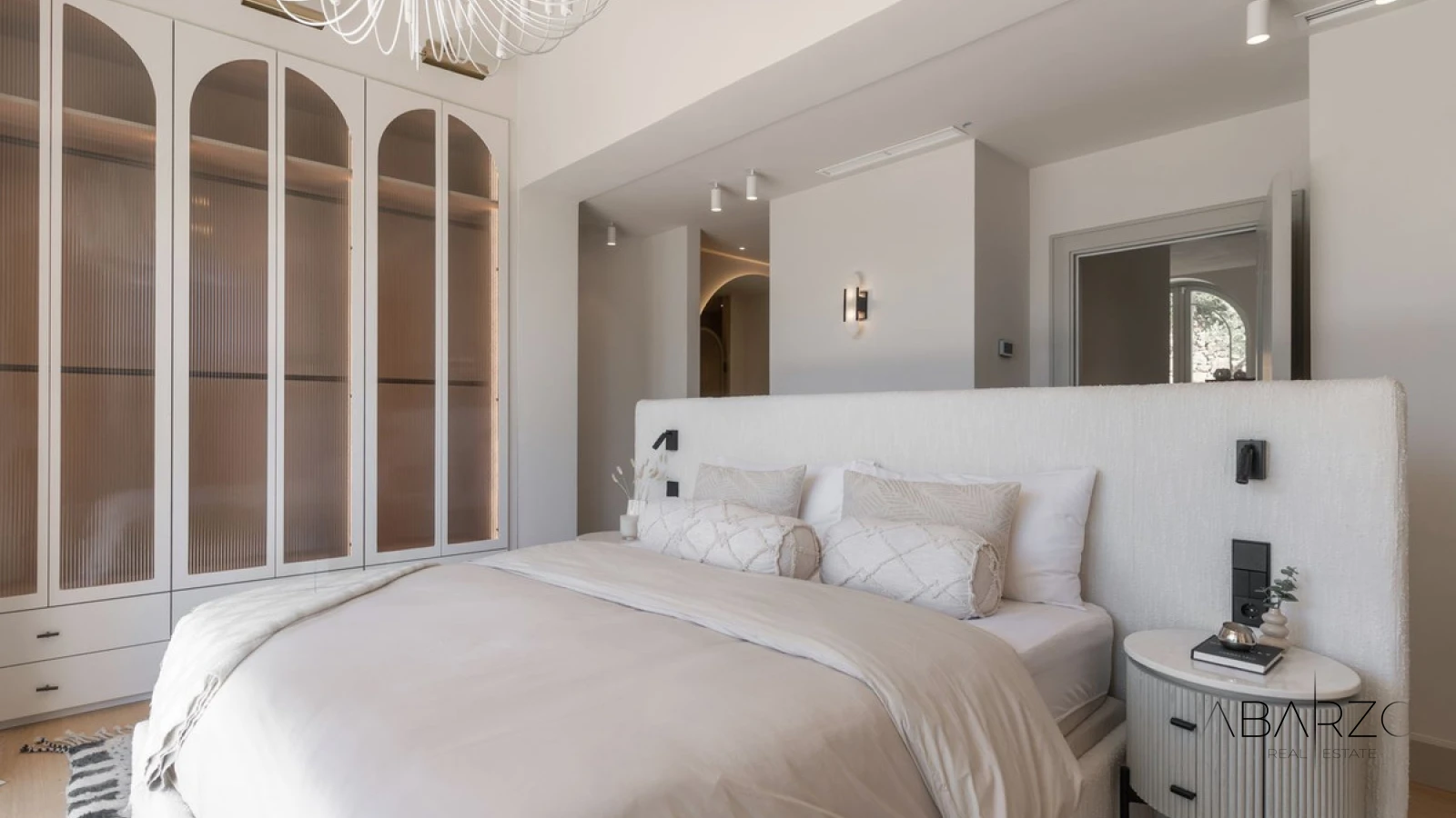 Mediterranean Villa in Nueva Andalucía with Mountain Views and Private Pool — interior, Nueva Andalucía, Marbella (19 of 41)