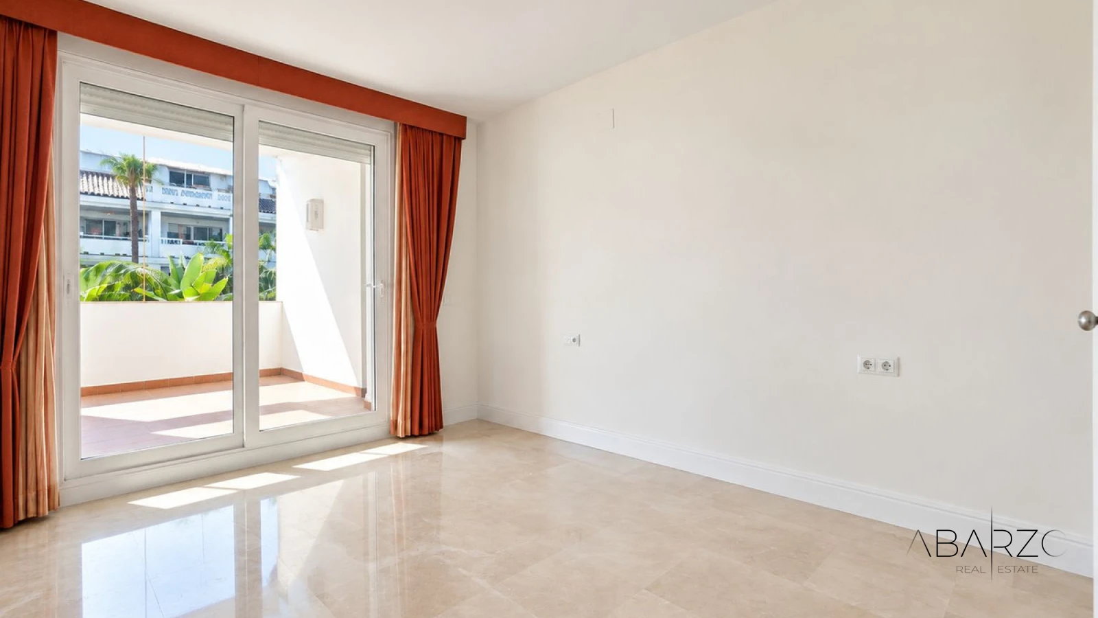 Beachfront Apartment in Las Cañas Beach, Golden Mile, Marbella — interior, Marbella Centro, Marbella (15 of 20)