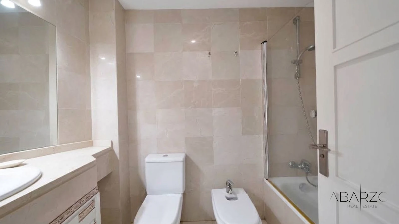 Beachfront Apartment in Las Cañas Beach, Golden Mile, Marbella — interior, Marbella Centro, Marbella (14 of 20)