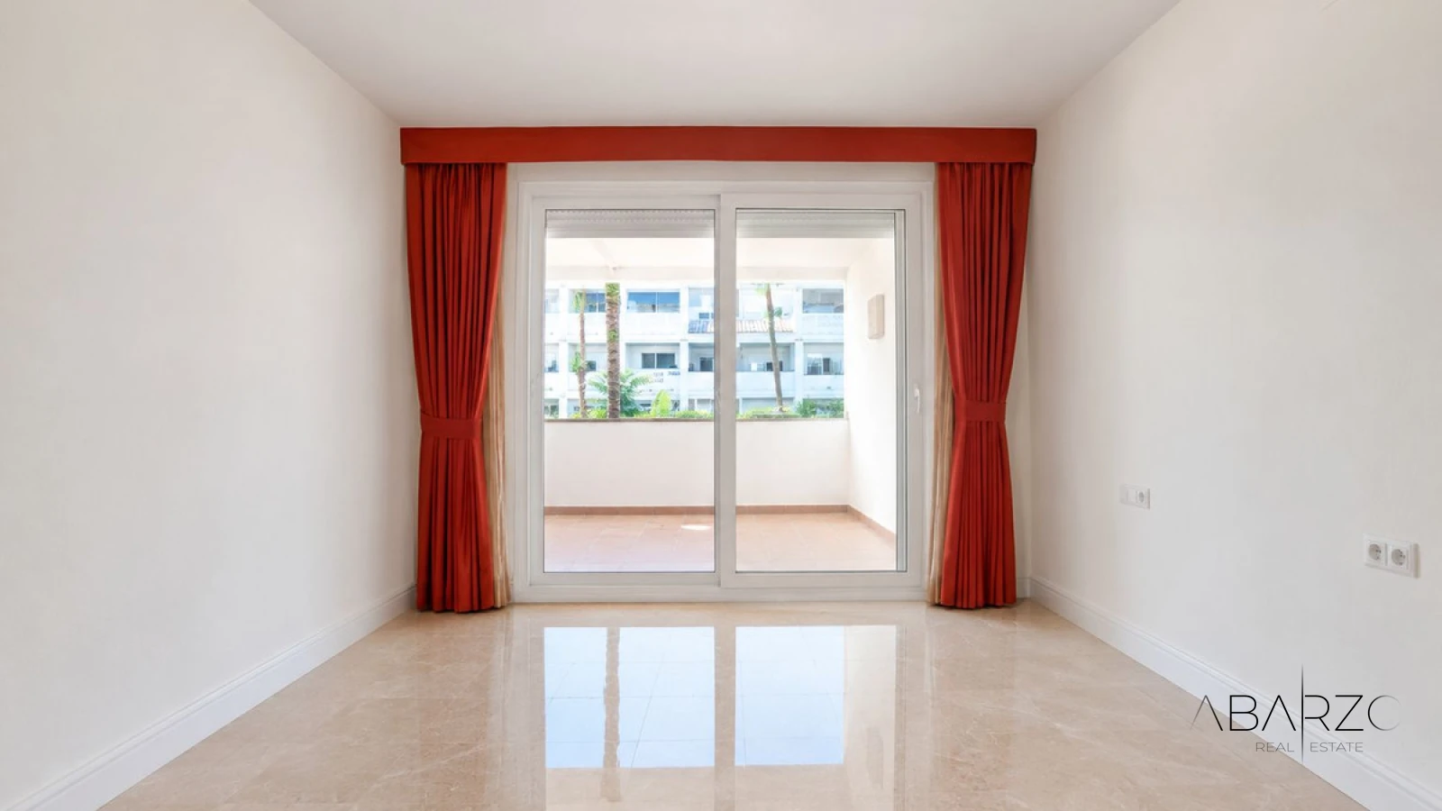 Beachfront Apartment in Las Cañas Beach, Golden Mile, Marbella — interior, Marbella Centro, Marbella (16 of 20)