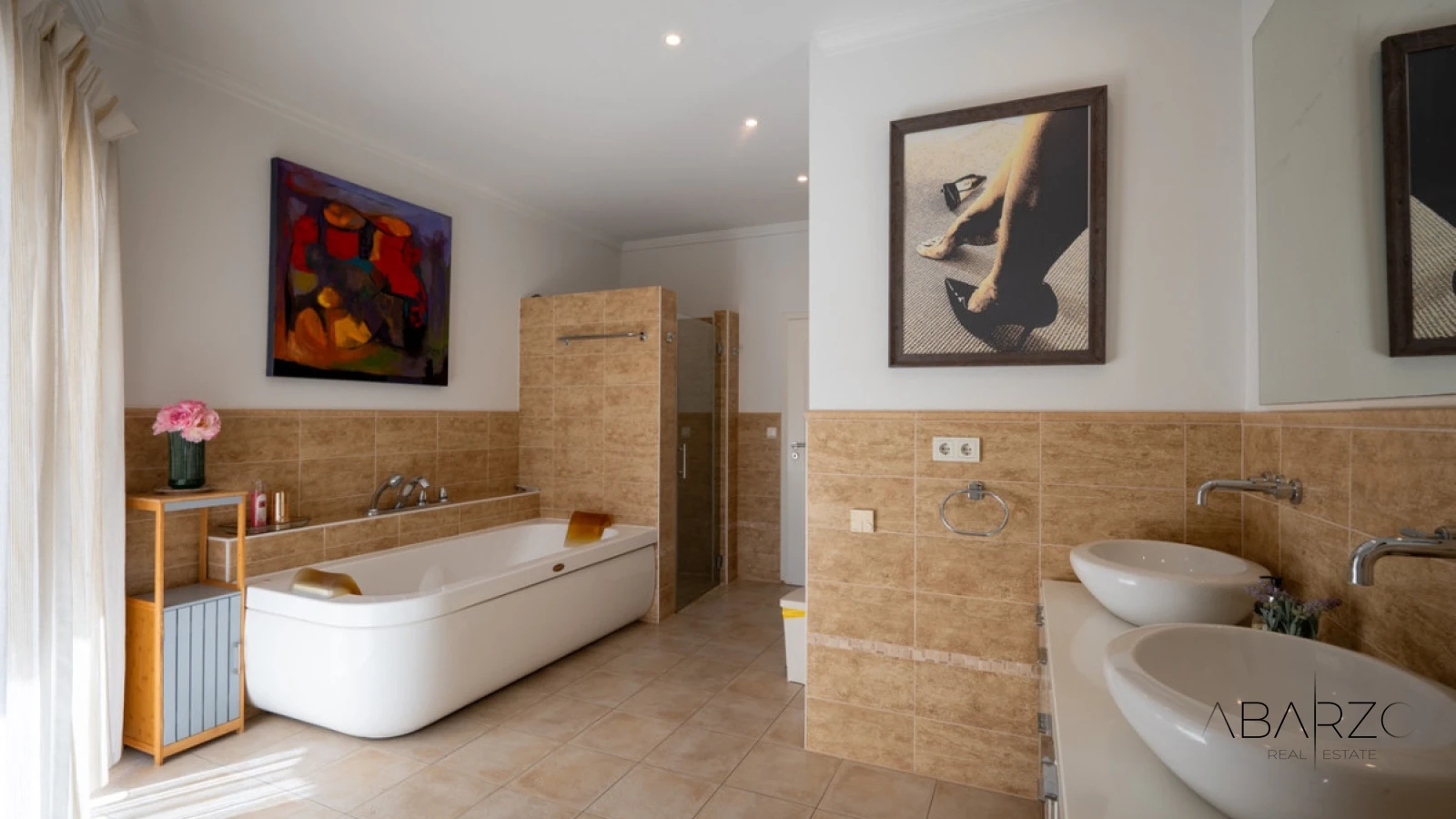 Villa de estilo italiano con vistas al mar y a La Concha en El Rosario, Marbella — interior, Marbella East, Marbella (14 of 49)
