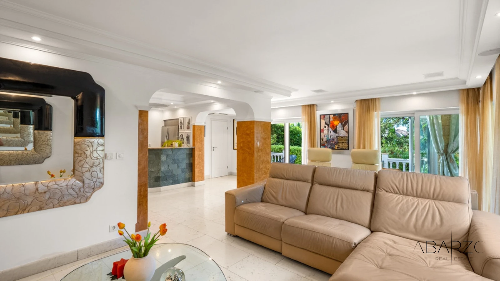 Villa de estilo italiano con vistas al mar y a La Concha en El Rosario, Marbella — interior, Marbella East, Marbella (26 of 49)