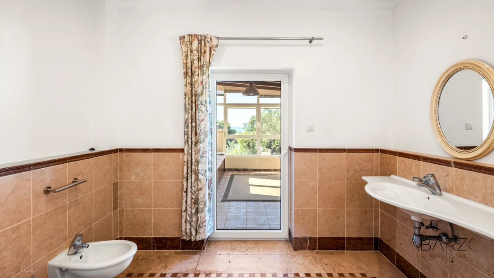 Villa de estilo italiano con vistas al mar y a La Concha en El Rosario, Marbella — interior, Marbella East, Marbella (38 of 49)