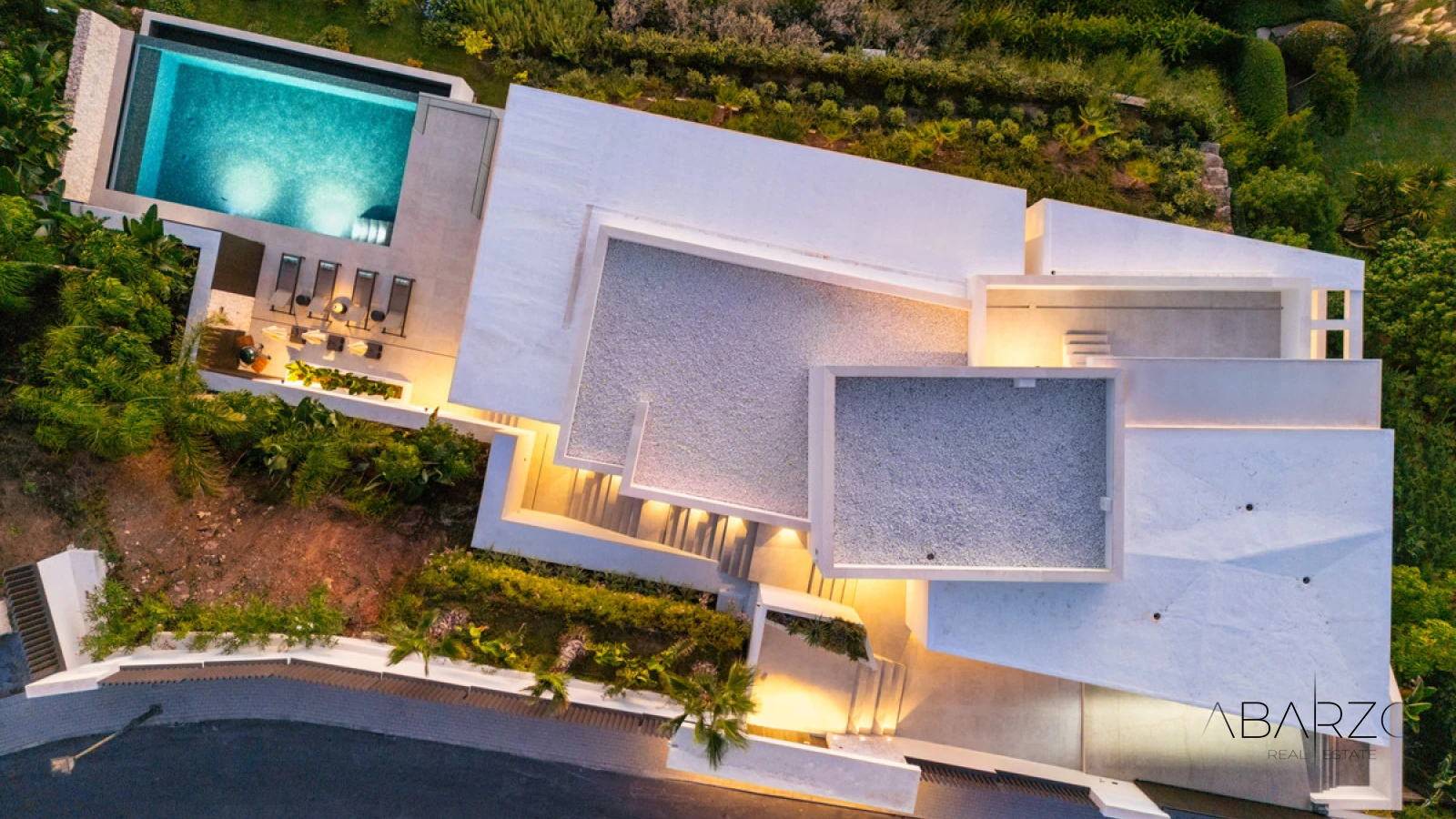 Villa Colina Contemporary Villa in El Rosario with Panoramic Sea and Golf Views — interior, Marbella East, Marbella (44 of 44)
