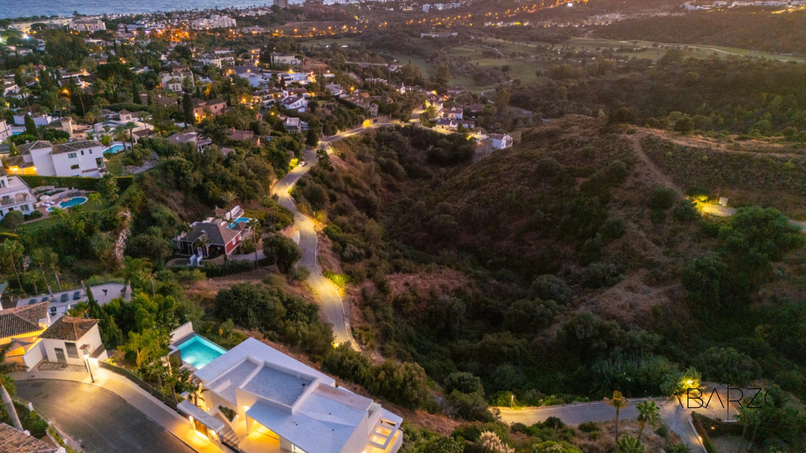 Villa Colina Contemporary Villa in El Rosario with Panoramic Sea and Golf Views — interior, Marbella East, Marbella (40 of 44)