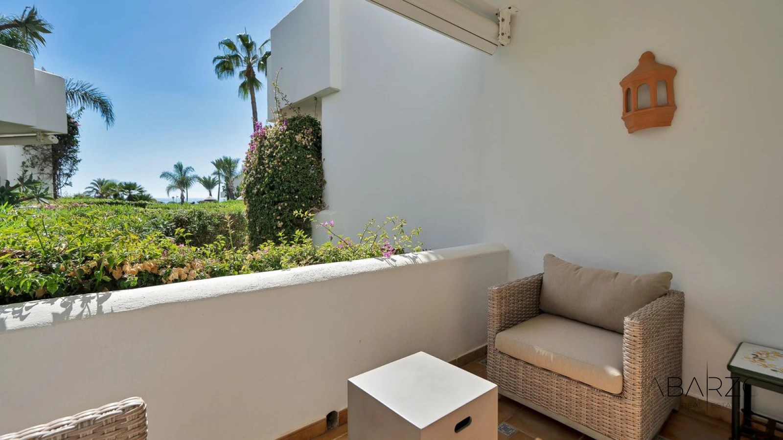 Квартира у моря с частным садом в Los Monteros Palm Beach, Марбелья — interior, Marbella East, Marbella (35 of 49)