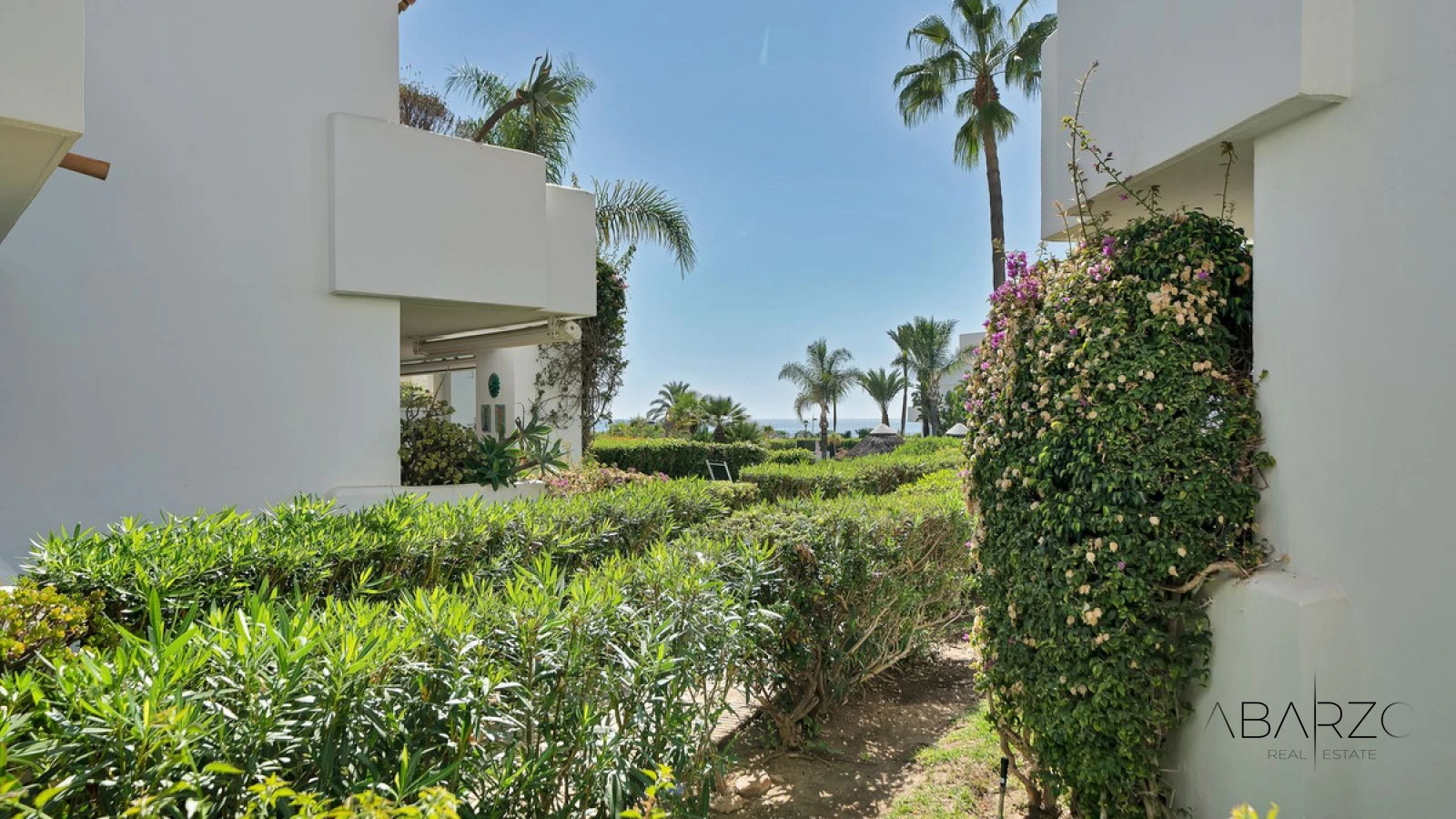 Квартира у моря с частным садом в Los Monteros Palm Beach, Марбелья — interior, Marbella East, Marbella (34 of 49)
