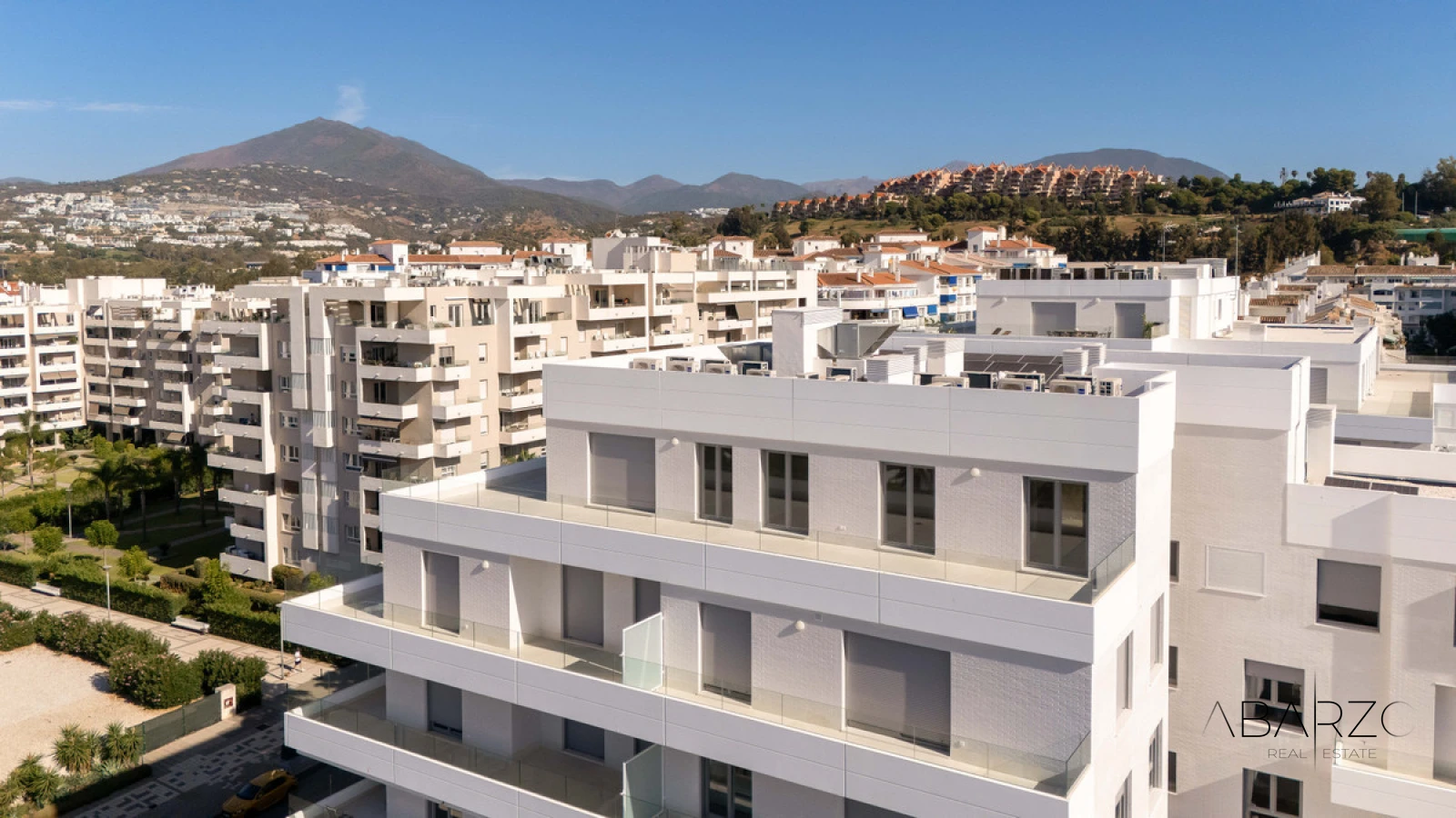 Brand-New Four-Bedroom Penthouse in La Campana, Nueva Andalucía, Marbella — interior, Nueva Andalucía, Marbella (31 of 40)