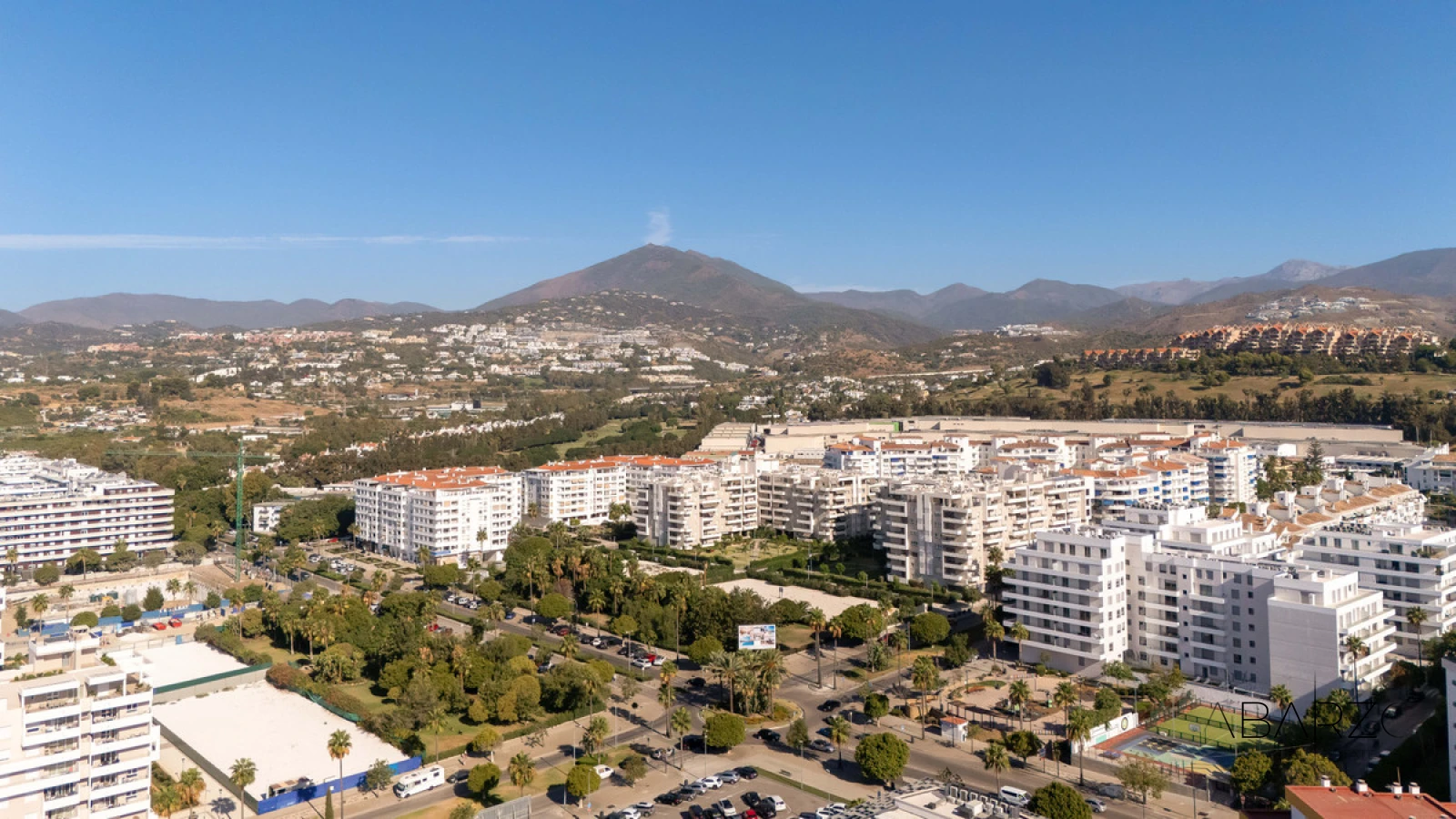 Brand-New Four-Bedroom Penthouse in La Campana, Nueva Andalucía, Marbella — interior, Nueva Andalucía, Marbella (32 of 40)