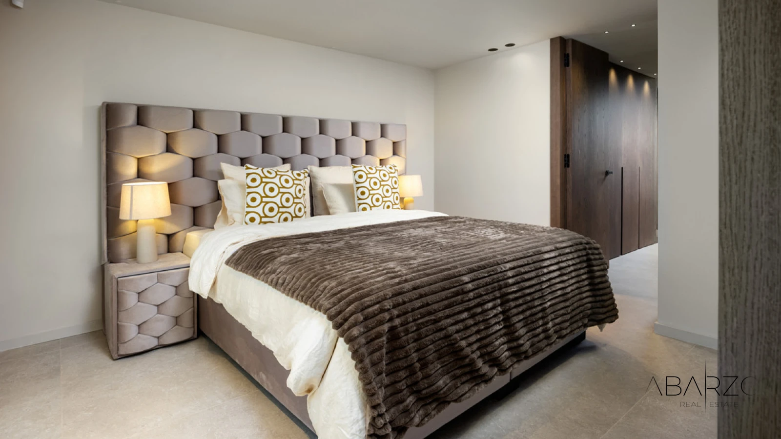 Villa in Nueva Andalucía with Golf Valley Views — interior, Nueva Andalucía, Marbella (25 of 49)