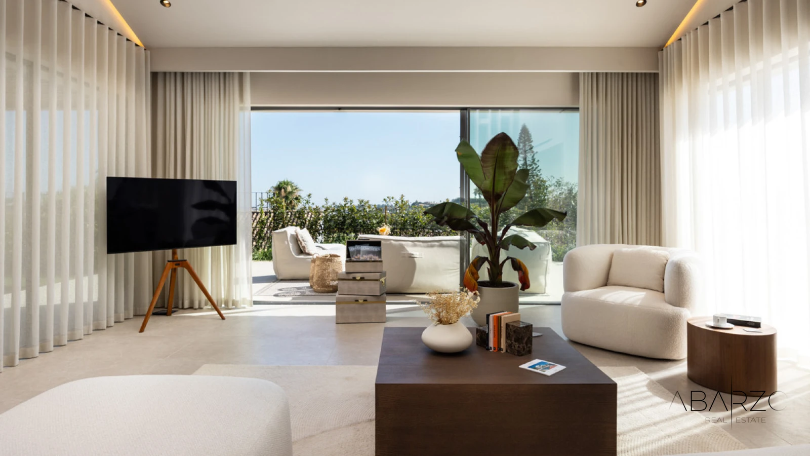 Villa in Nueva Andalucía with Golf Valley Views — interior, Nueva Andalucía, Marbella (13 of 49)