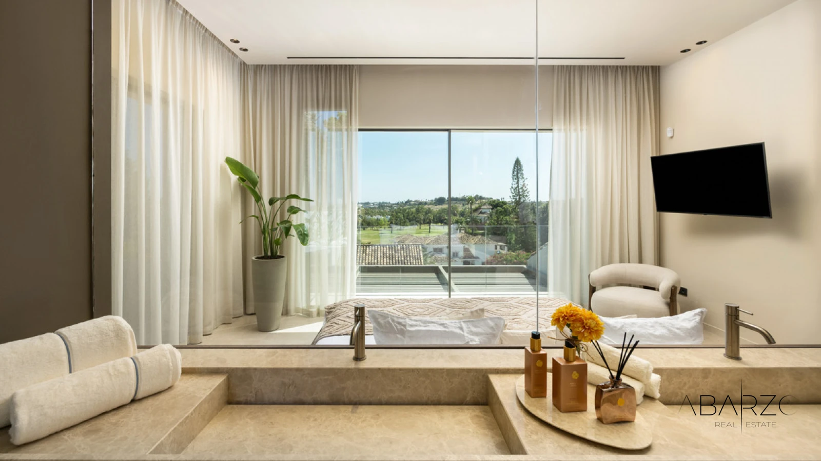 Villa in Nueva Andalucía with Golf Valley Views — interior, Nueva Andalucía, Marbella (29 of 49)