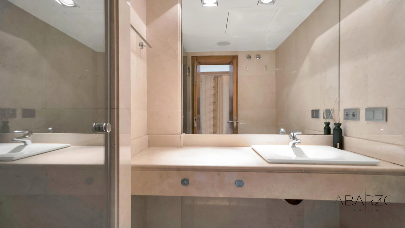Duplex Penthouse with Private Infinity Pool and Sea Views, Marbella Centro — interior, Marbella Centro, Marbella (20 of 29)