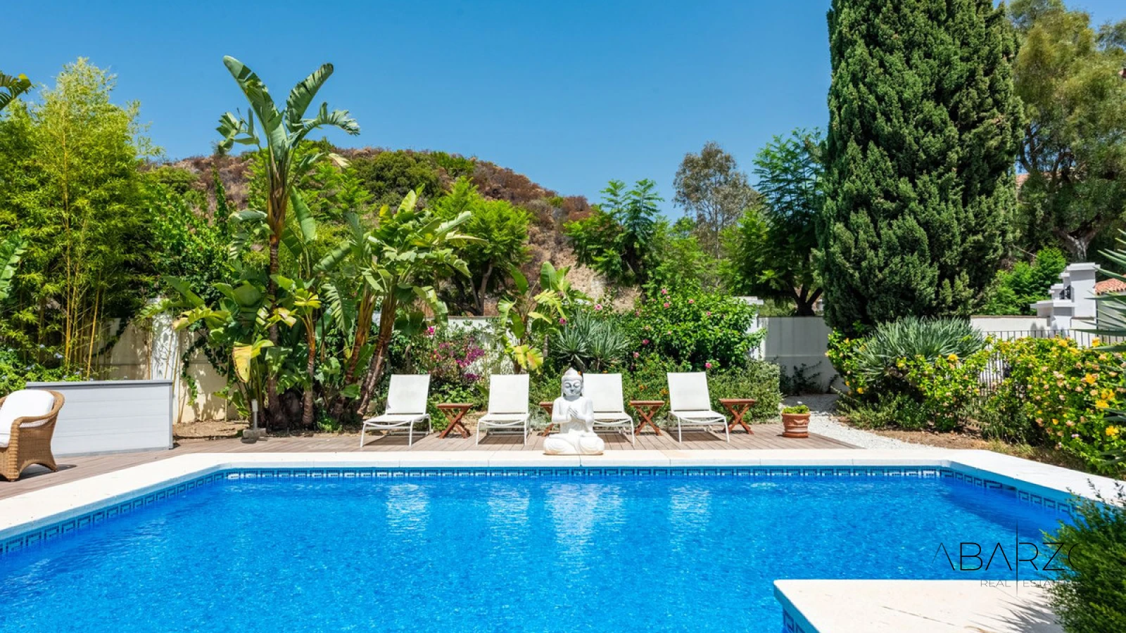 Classic Andalusian Luxury Villa in Marbella's Vega del Colorado with Sea Views — interior, La Quinta, Benahavís (42 of 49)