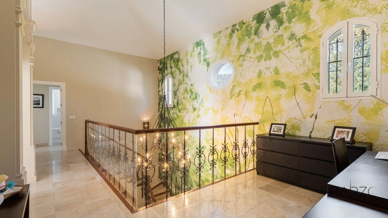 Classic Andalusian Luxury Villa in Marbella's Vega del Colorado with Sea Views — interior, La Quinta, Benahavís (14 of 49)
