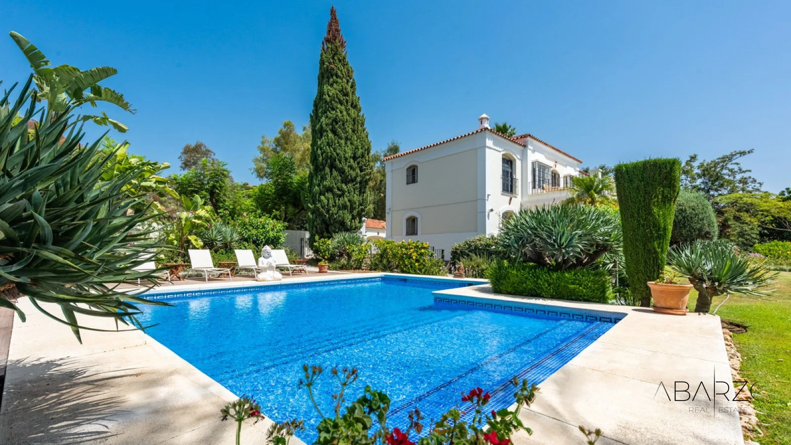 Classic Andalusian Luxury Villa in Marbella's Vega del Colorado with Sea Views — interior, La Quinta, Benahavís (3 of 49)