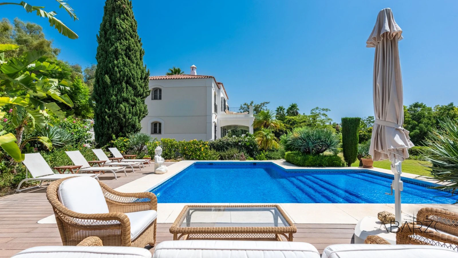 Classic Andalusian Luxury Villa in Marbella's Vega del Colorado with Sea Views — interior, La Quinta, Benahavís (12 of 49)