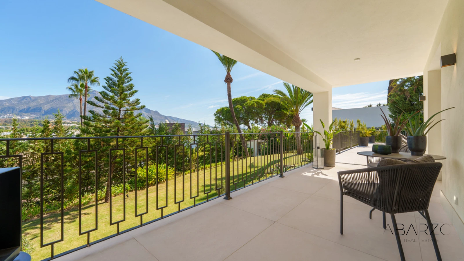 Luxury Villa Brisas 12 with Panoramic Views and Scandinavian Design — interior, Nueva Andalucía, Marbella (10 of 46)