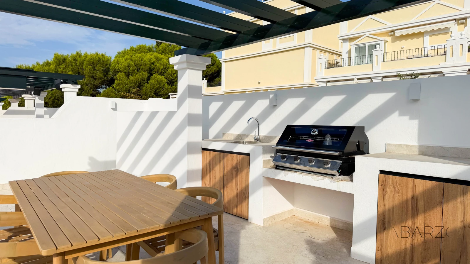 Renovated Duplex in Aloha Gardens, Nueva Andalucía with Two Parking Spaces — interior, Nueva Andalucía, Marbella (36 of 72)