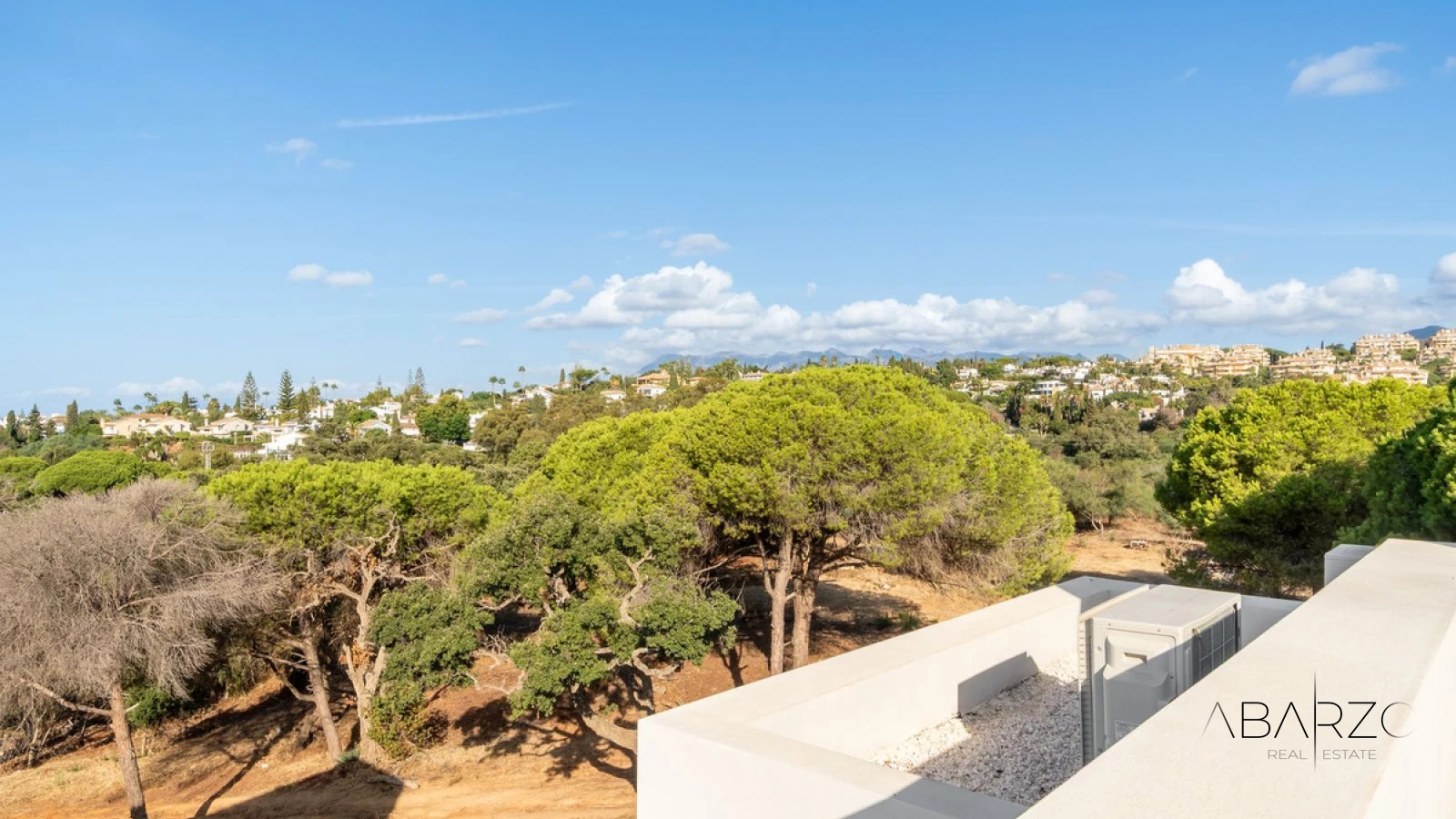 Key Ready Designer Villa in Elviria with Private Heated Pool and Prime Location — interior, Marbella East, Marbella (27 of 49)